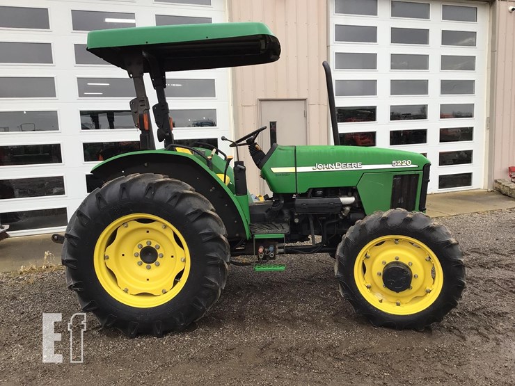 2004-john-deere-5220-image-3