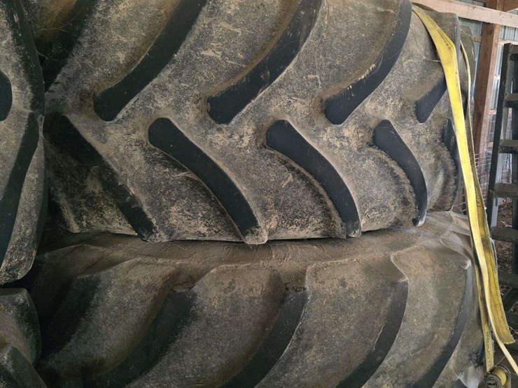 john-deere-710-image-2