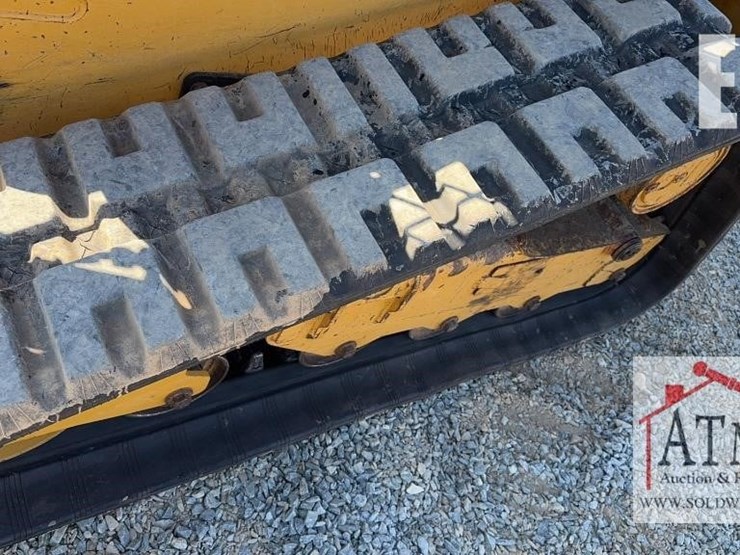 caterpillar-249d-image-10