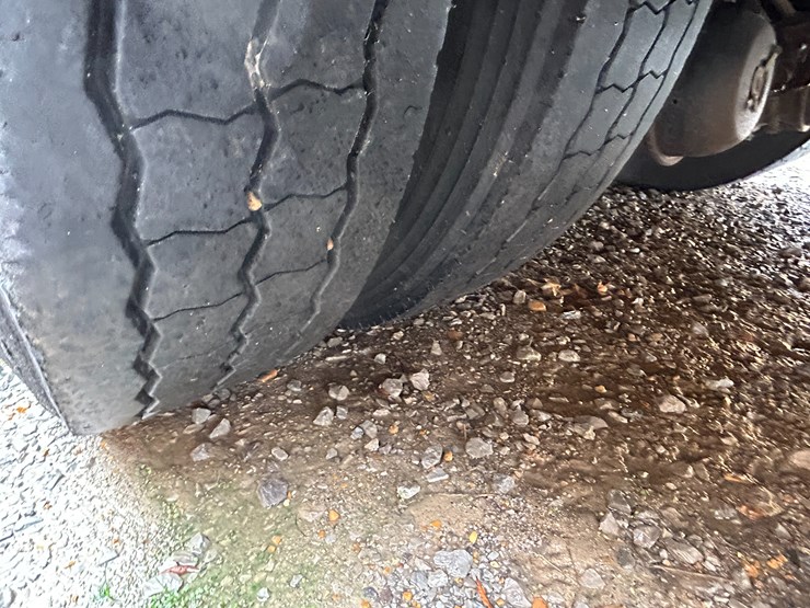 2006-caterpillar-c7-image-10