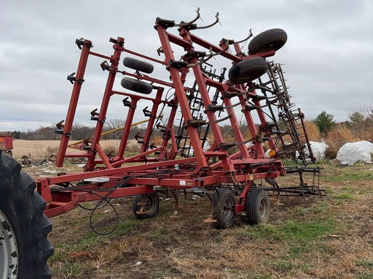 case-ih-4300-image-19