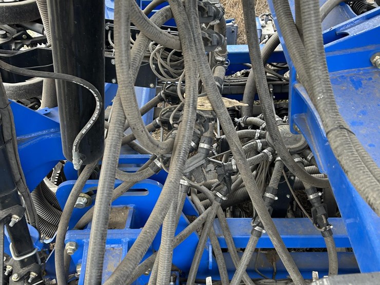 new-holland-p2080-image-145