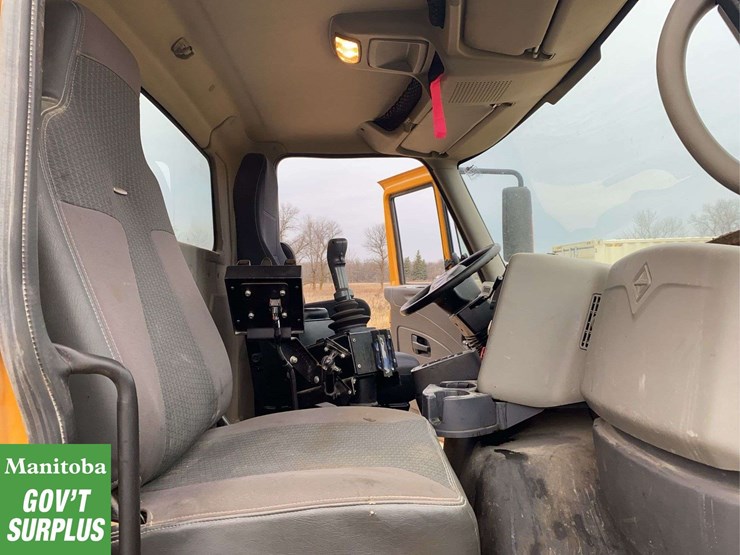 2009-international-workstar-7600-image-48