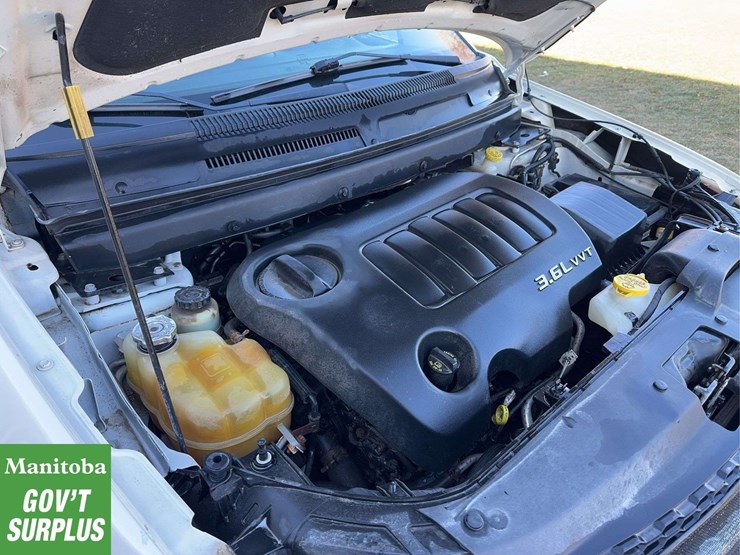 2012-dodge-journey-image-32