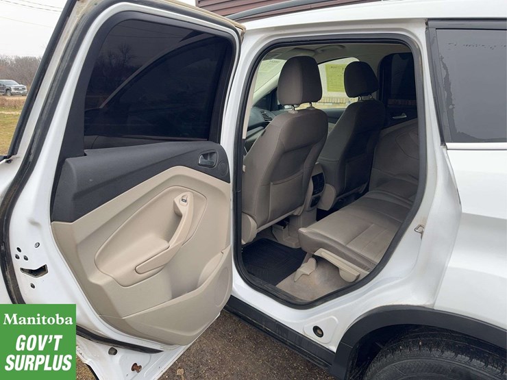 2016-ford-escape-image-22