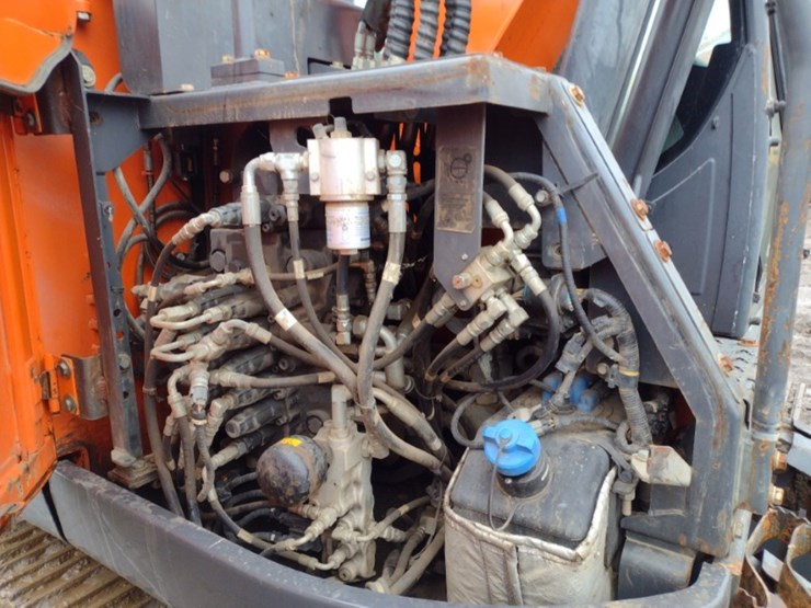 doosan-dx140-excavator-(qea-4093)-image-49