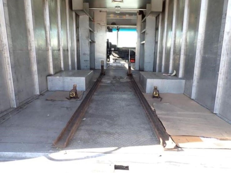 2008-freightliner-mt55-image-45