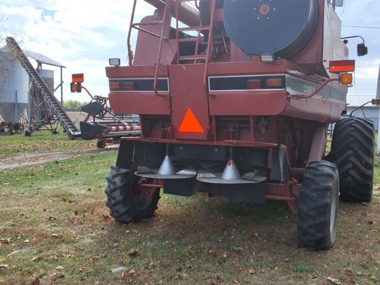 2001-case-ih-2388-image-11