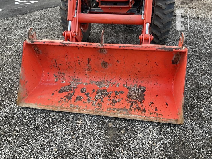 2008-kubota-m8540-image-11