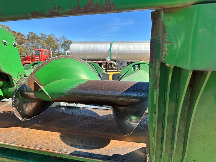 john-deere-616c-image-11