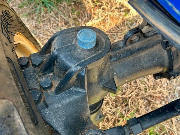 2016-new-holland-workmaster-37-image-31