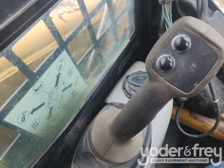 caterpillar-226b-image-28