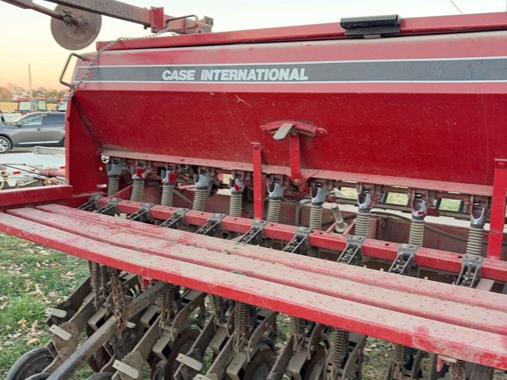 case-ih-5400-image-17