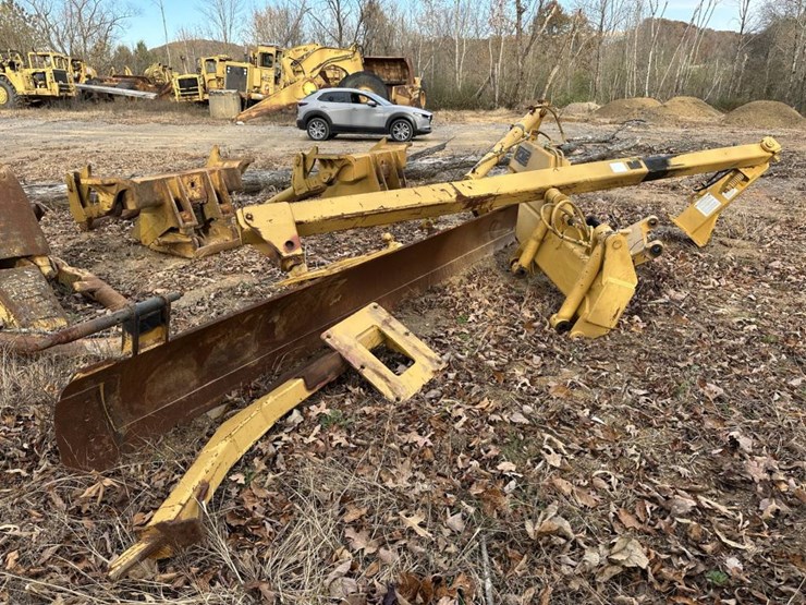 #2113-•-rome-grader-blade-assembly-image-3