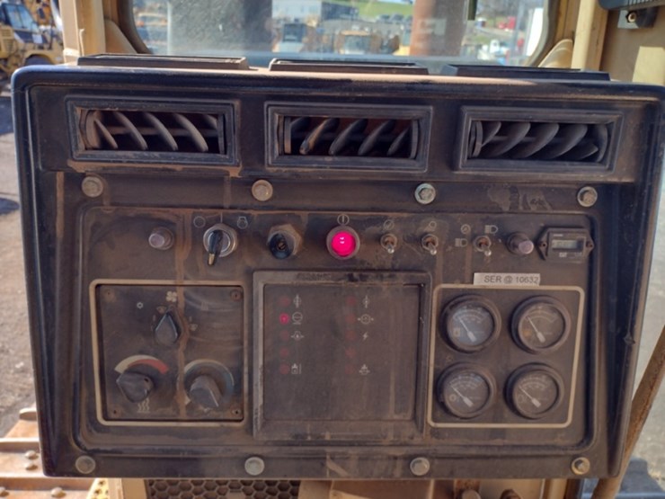 caterpillar-d8r-image-7