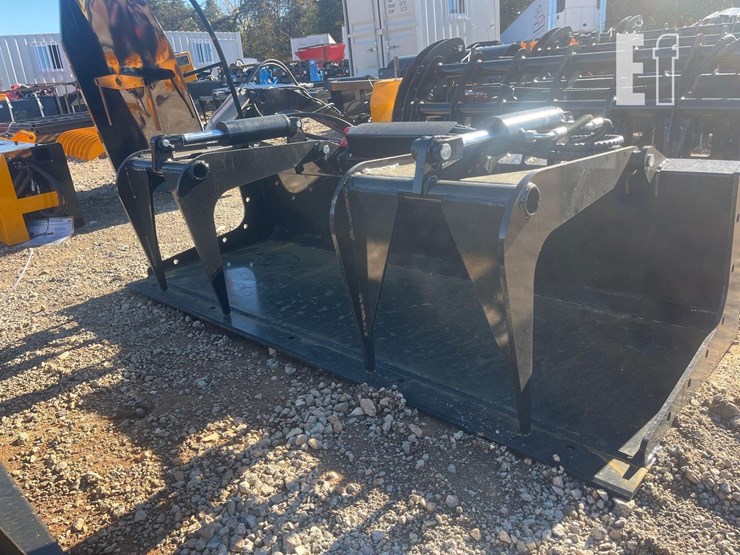 future-72in-hydraulic-skid-steer-plate-grabber-image-5