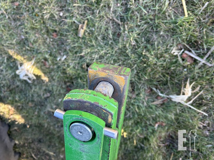 2021-john-deere-6175m-image-31