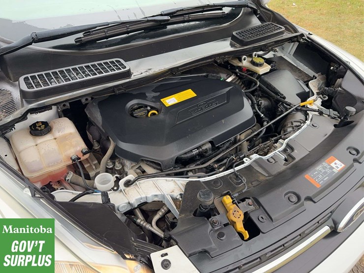 2016-ford-escape-image-30