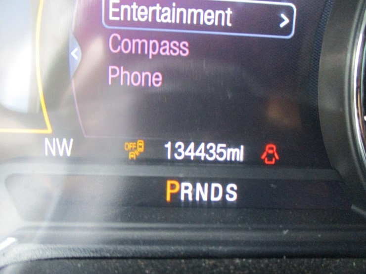 2014-lincoln-mkz-sedan,-image-18