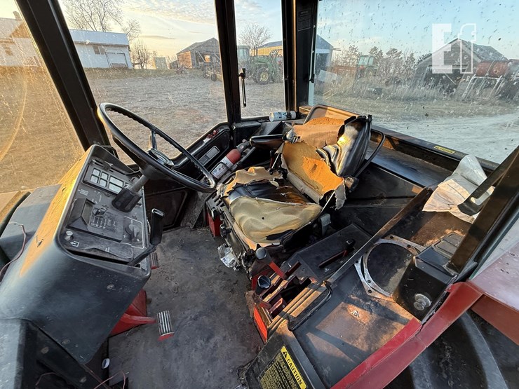 international-1086-image-22