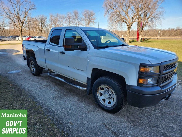 2015-chevrolet-silverado-1500-image-4
