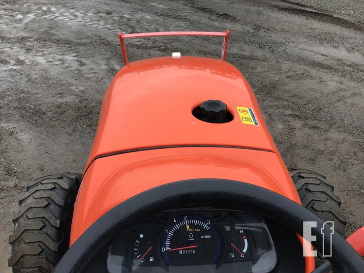 2020-kubota-l2501-image-12