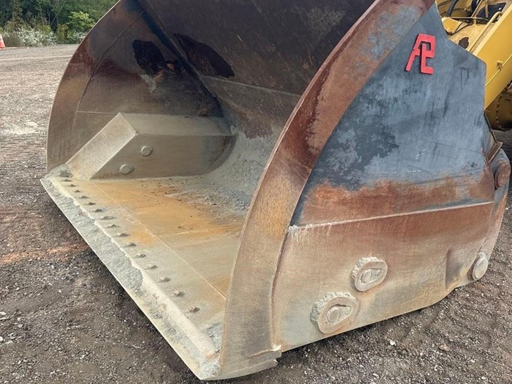 2020-caterpillar-962m-image-9