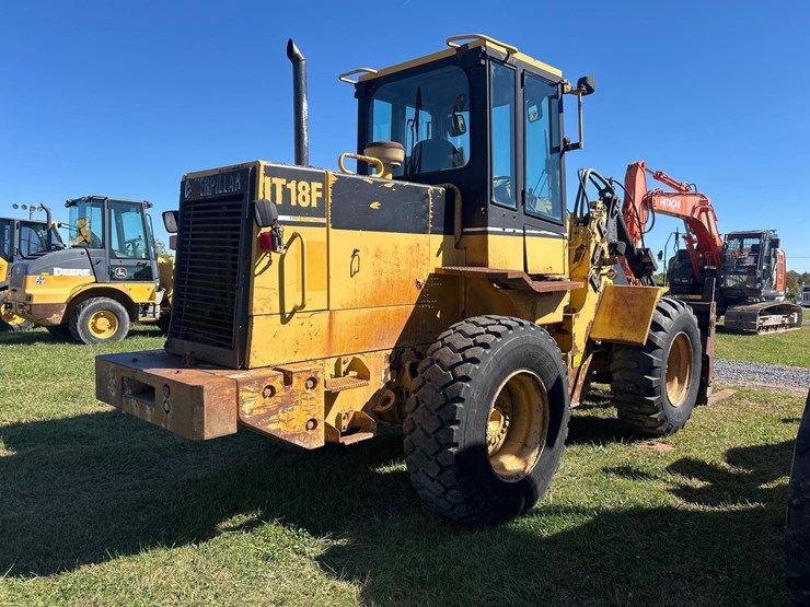1994-caterpillar-it18-image-4