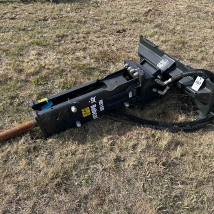2022 Bobcat Skid steer Nitrogen Breaker