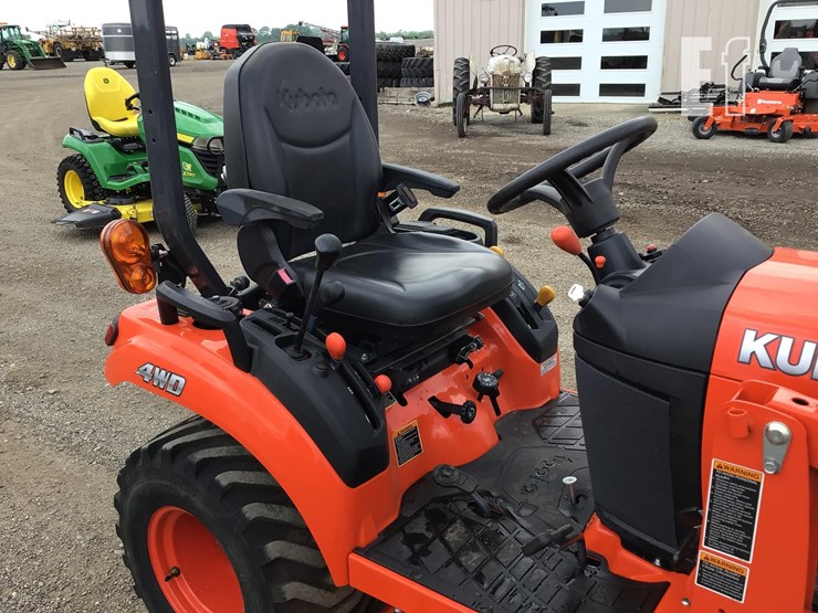 2018-kubota-bx2380-image-15