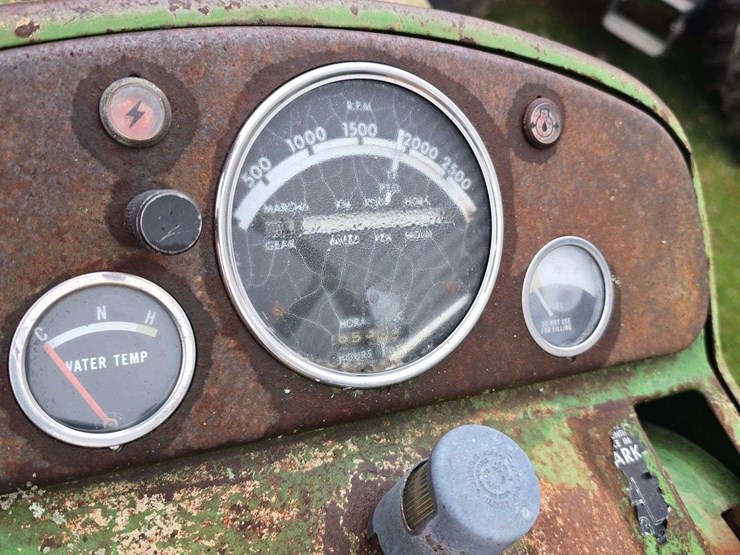 2023-john-deere-3010-image-9