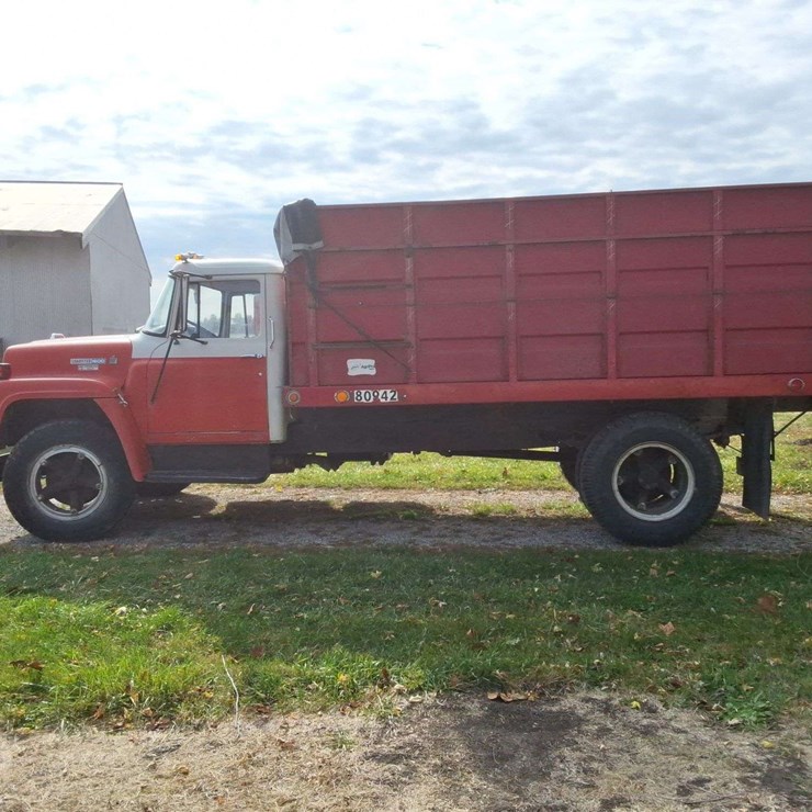 1974 INTERNATIONAL LOADSTAR