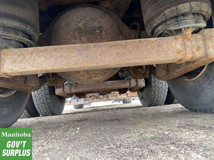 2009-international-workstar-7600-image-10