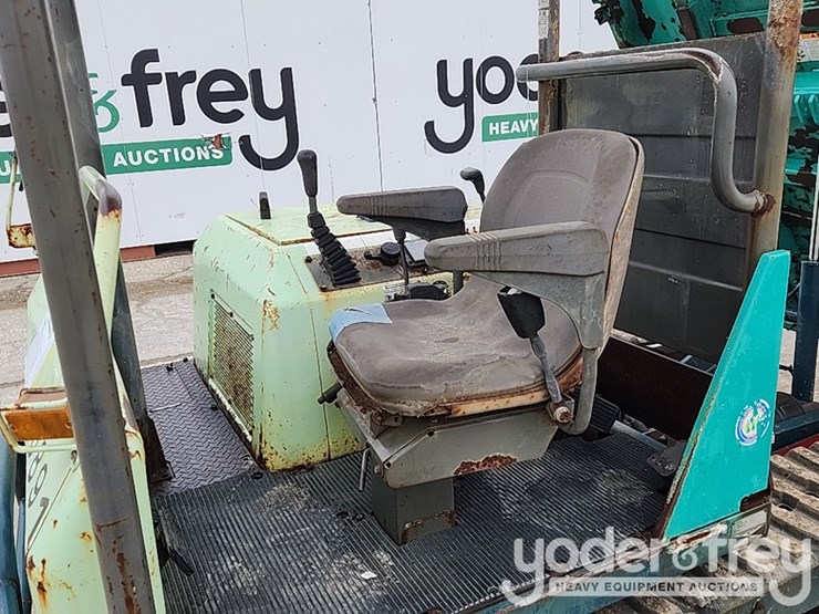 2005-yanmar-c30r-2-image-30