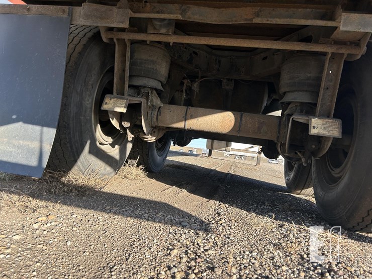 2008-strick-40-ft-image-24