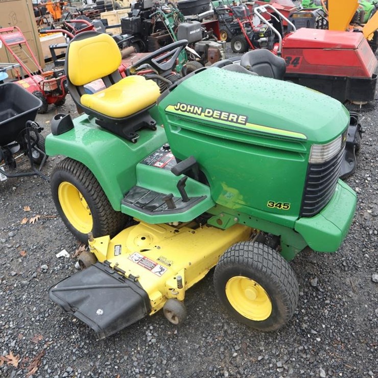 JOHN DEERE 345