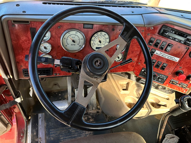 2005-international-9200i-image-71