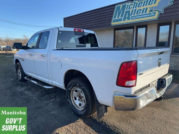 2017-dodge-1500-image-4