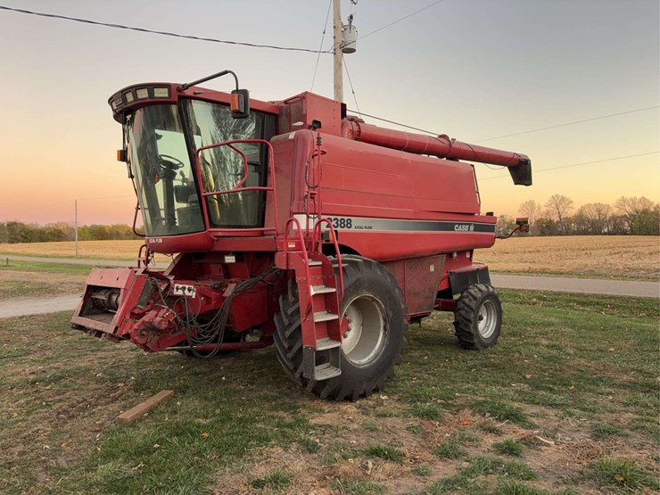 2001-case-ih-2388-image-17