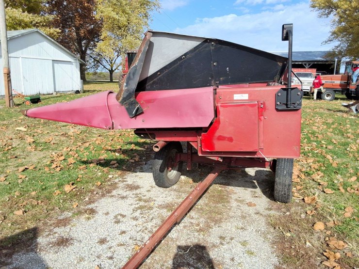 case-ih-1083-image-2