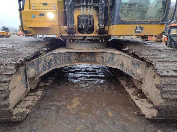 john-deere-300g-excavator-(qea-4079)-image-19