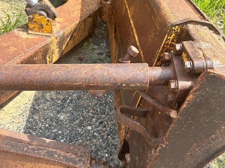 1974-caterpillar-d7f-image-5