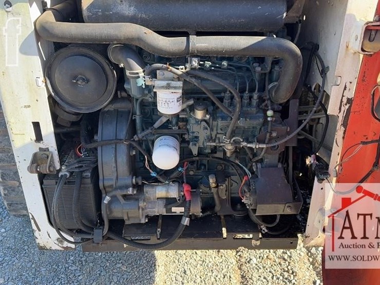 2008-bobcat-t300-image-24