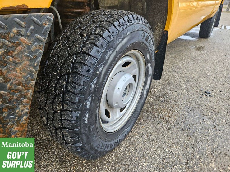 2011-ford-f350-image-12