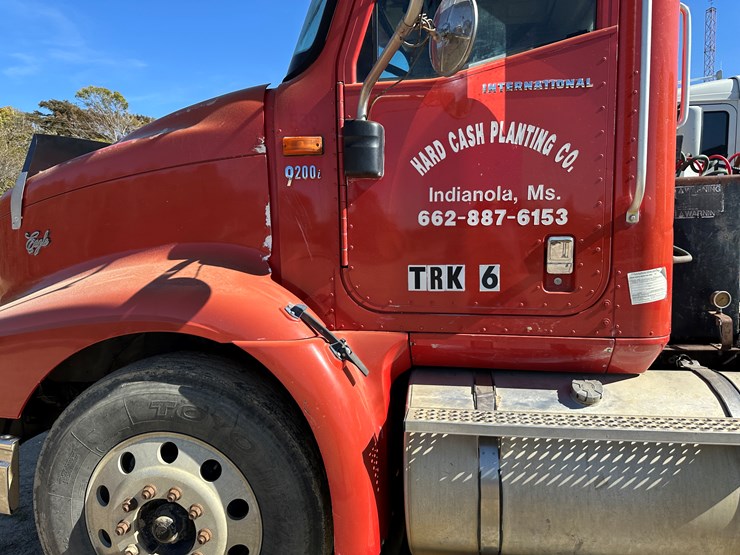 2005-international-9200i-image-31