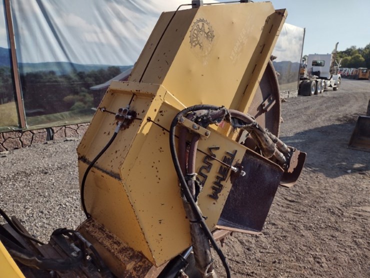 2005-vermeer-v4150a-image-21