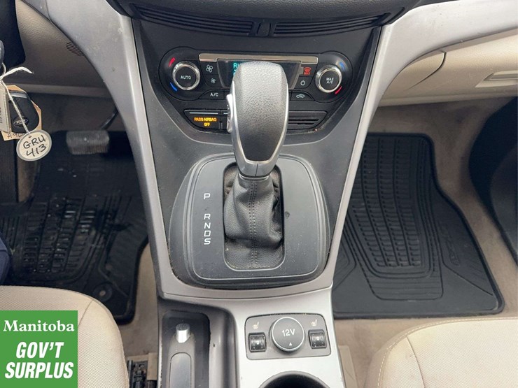 2016-ford-escape-image-21