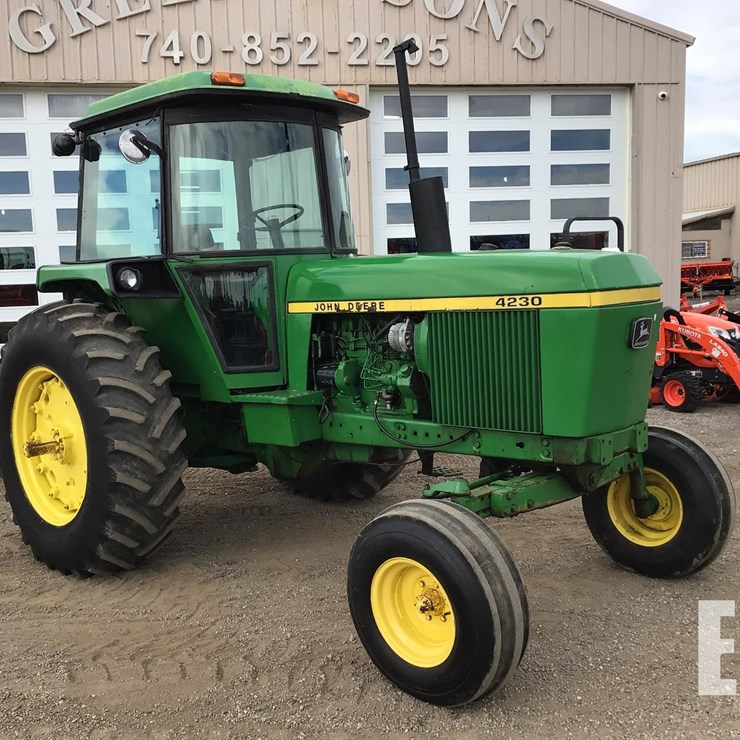 1973 JOHN DEERE 4230