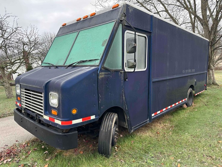 2008-utitimaster-workhorse-step-van-image-1