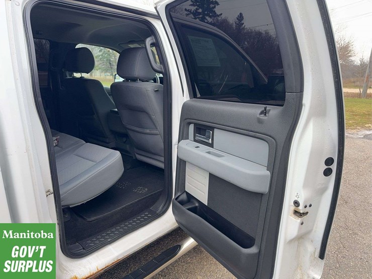 2013-ford-f150-xlt-image-23